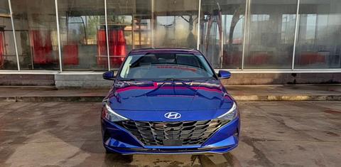 Hyundai Elantra 2023