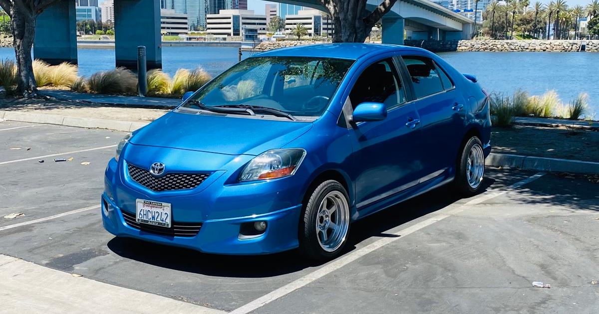 Toyota Yaris 2009 rental in Los Angeles, CA by Jennifer M. Turo