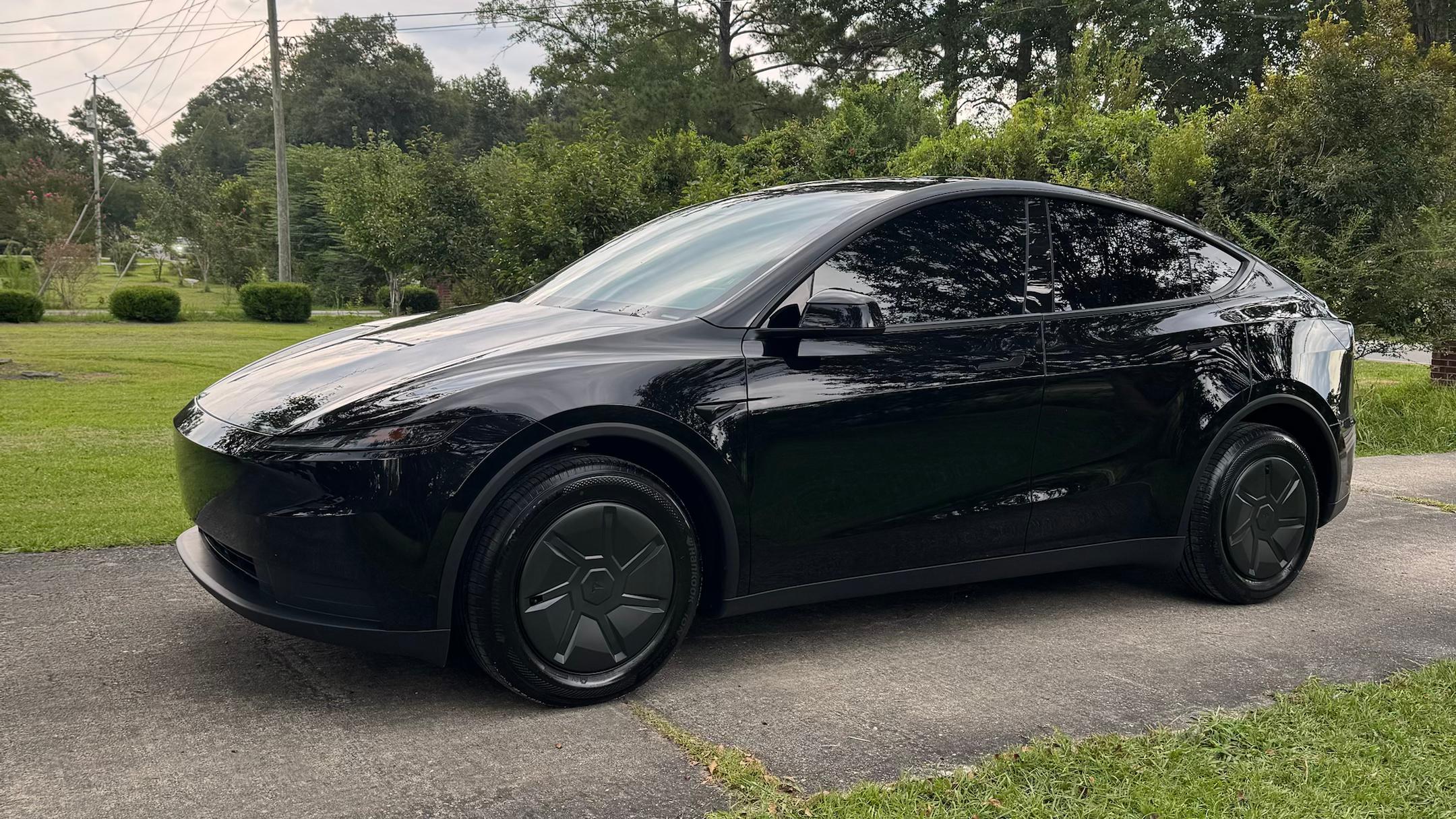 Tesla Model Y 2026 in Jacksonville, NC