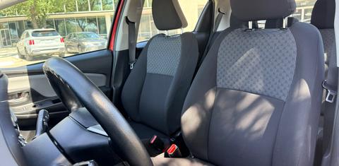 Toyota Yaris 2015