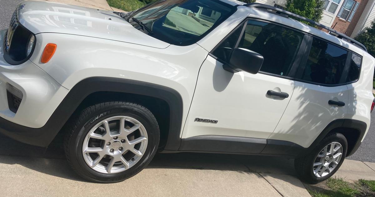 Jeep Renegade 2019 rental in Columbia, MD by Ty R. Turo