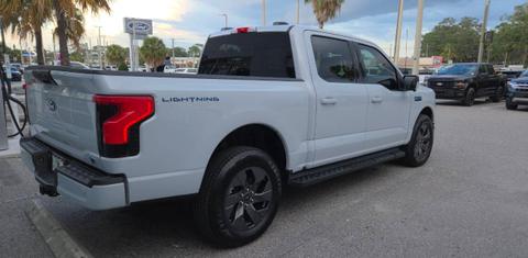 Ford F-150 Lightning 2025