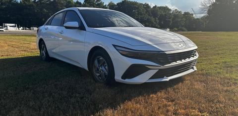 Hyundai Elantra 2025