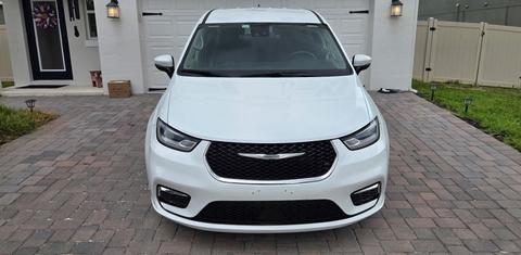 Chrysler Pacifica 2023
