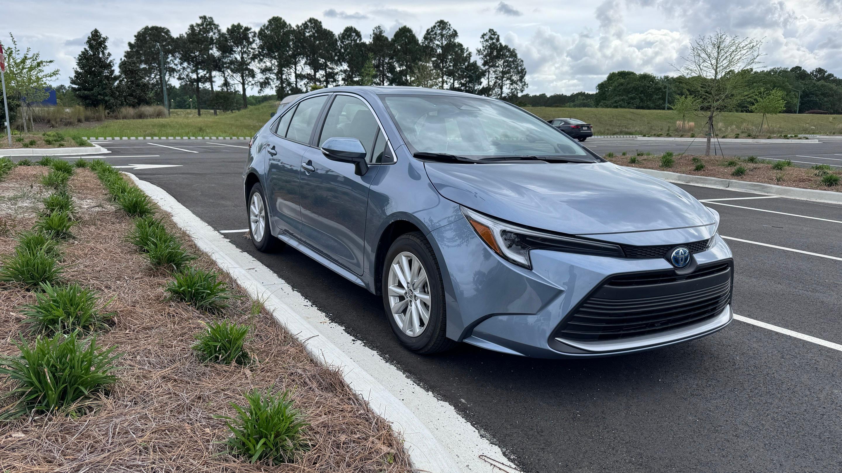 Rijtest 2024 Toyota Corolla Touring GR: wolf in schaapskleren