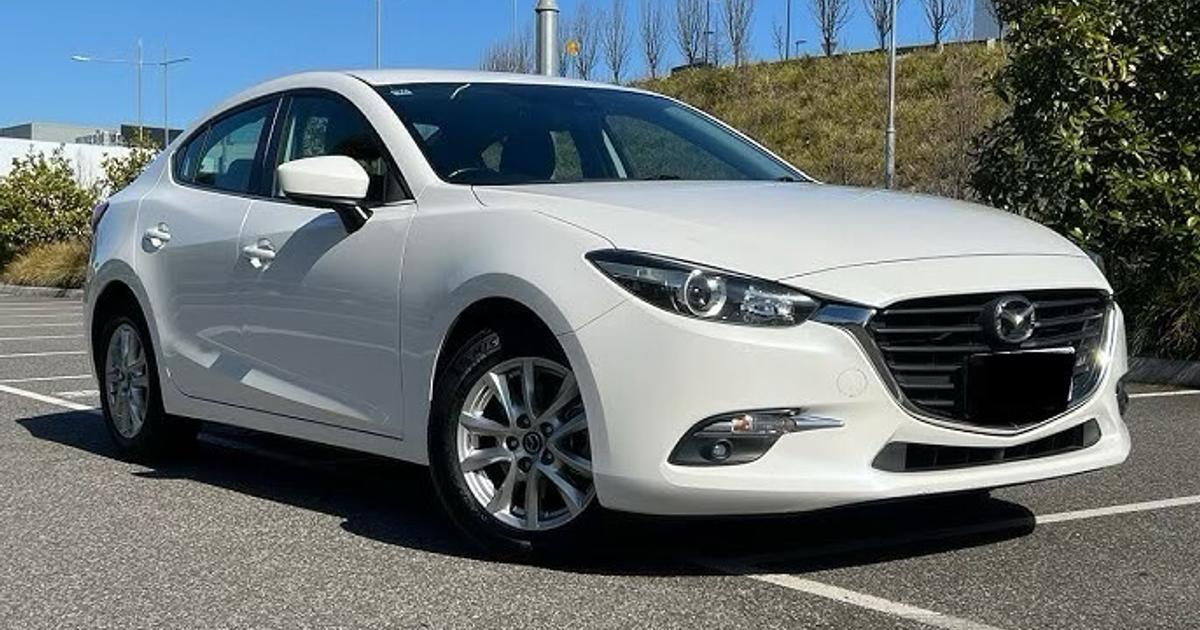 Mazda Mazda3 2014 rental in Toronto, ON by Yifan F. | Turo