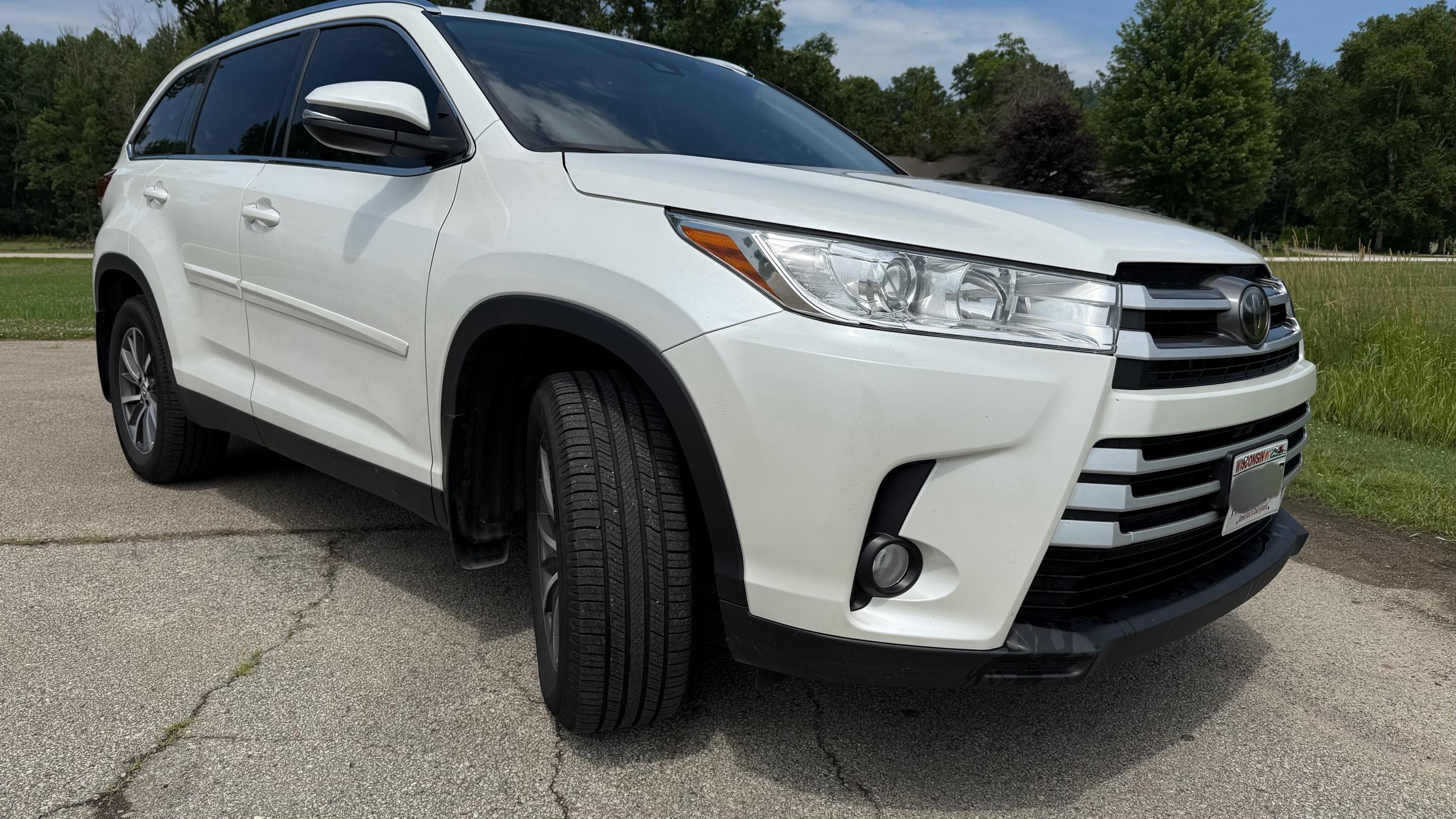Toyota Highlander 2019 in Suamico, WI