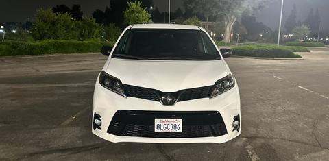 Toyota Sienna 2019