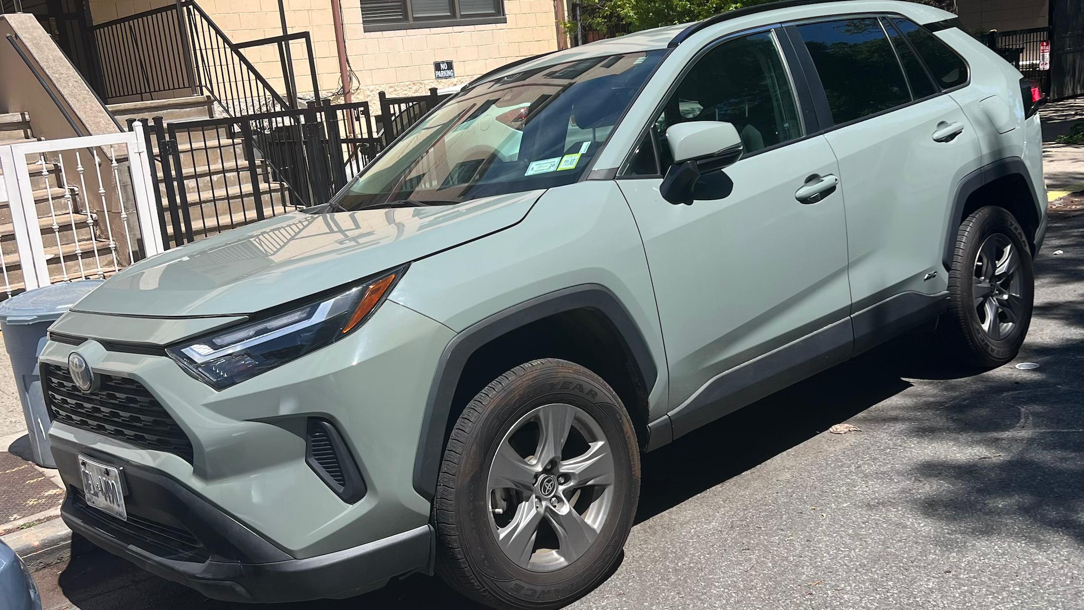 Toyota RAV4 Hybrid 2023 in 