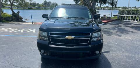 Chevrolet Suburban 2014