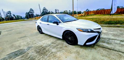 Toyota Camry Hybrid 2022