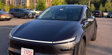 Tesla Model Y 2026