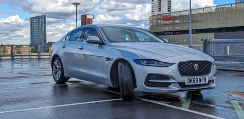 Jaguar XE 2019