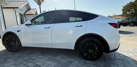 Tesla Model Y 2020