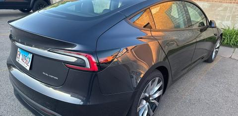 Tesla Model 3 2025
