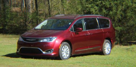 Chrysler Pacifica 2017