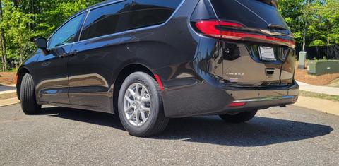 Chrysler Pacifica 2023