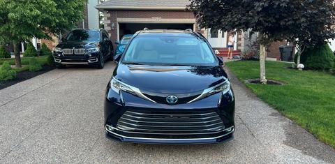 Toyota Sienna 2024