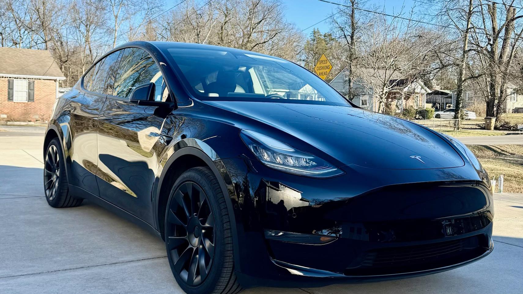 Tesla Model Y 2021 in 
