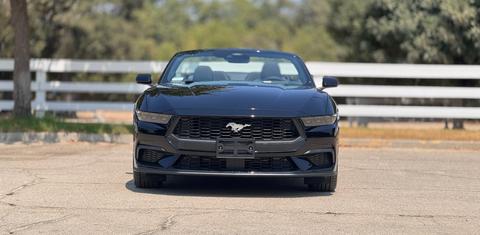 Ford Mustang 2025