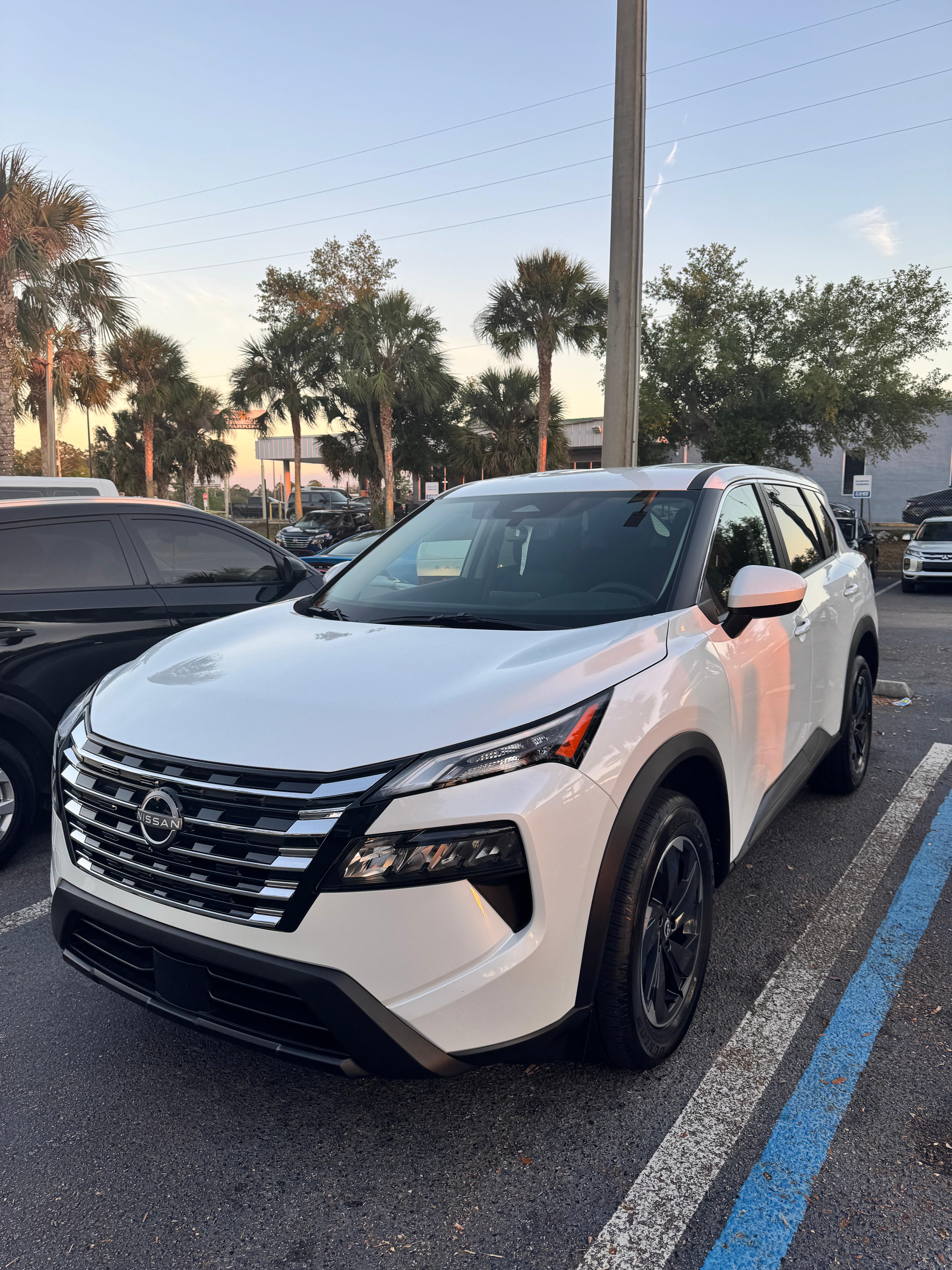 Nissan Rogue 2025 in Orlando, FL