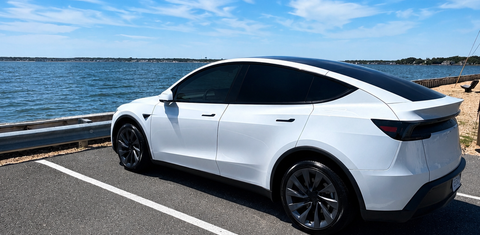 Tesla Model Y 2026