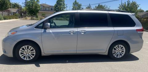 Toyota Sienna 2014