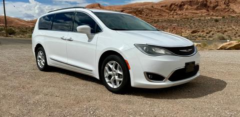 Chrysler Pacifica 2017