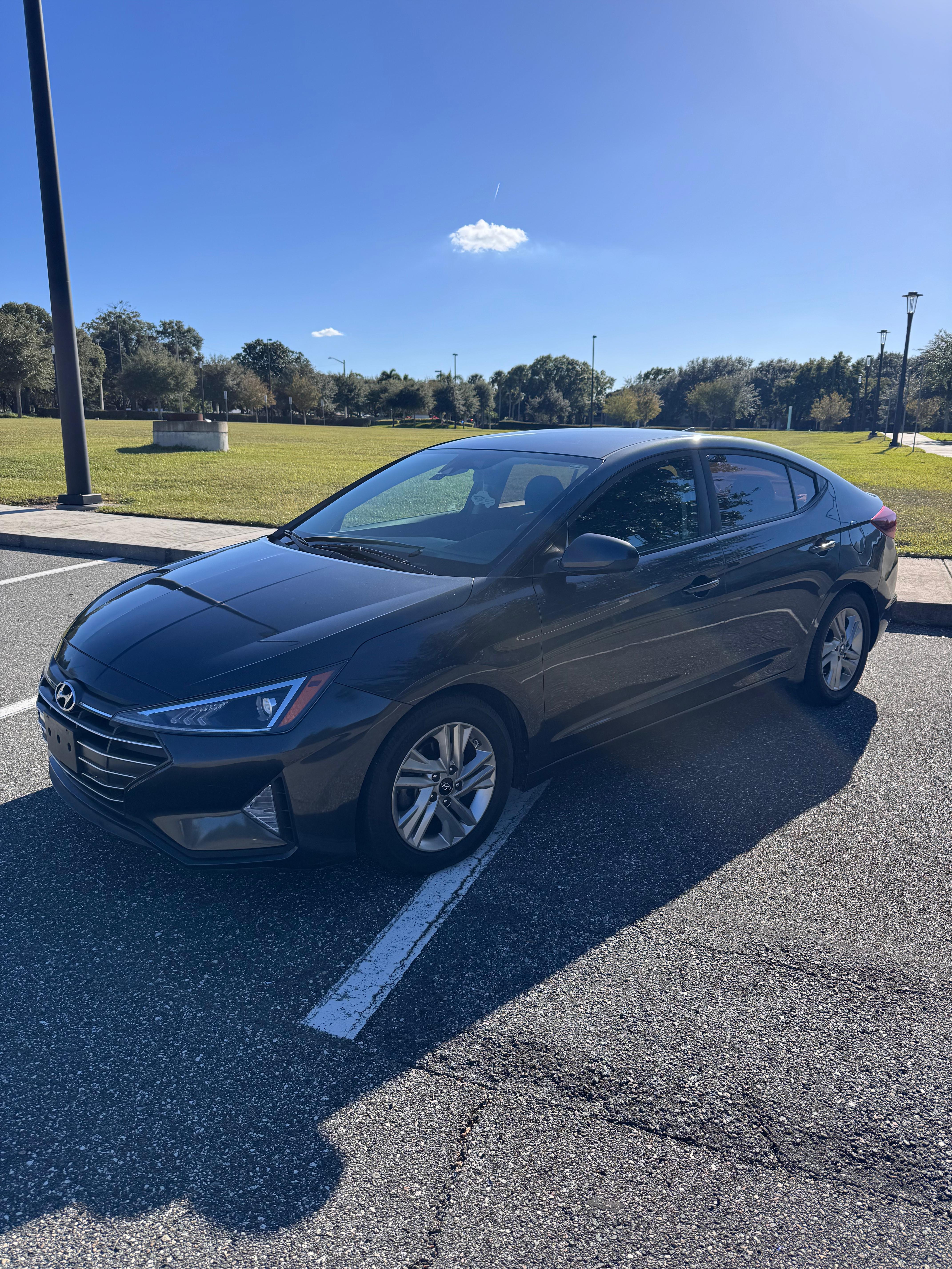 Hyundai Elantra 2020 in 
