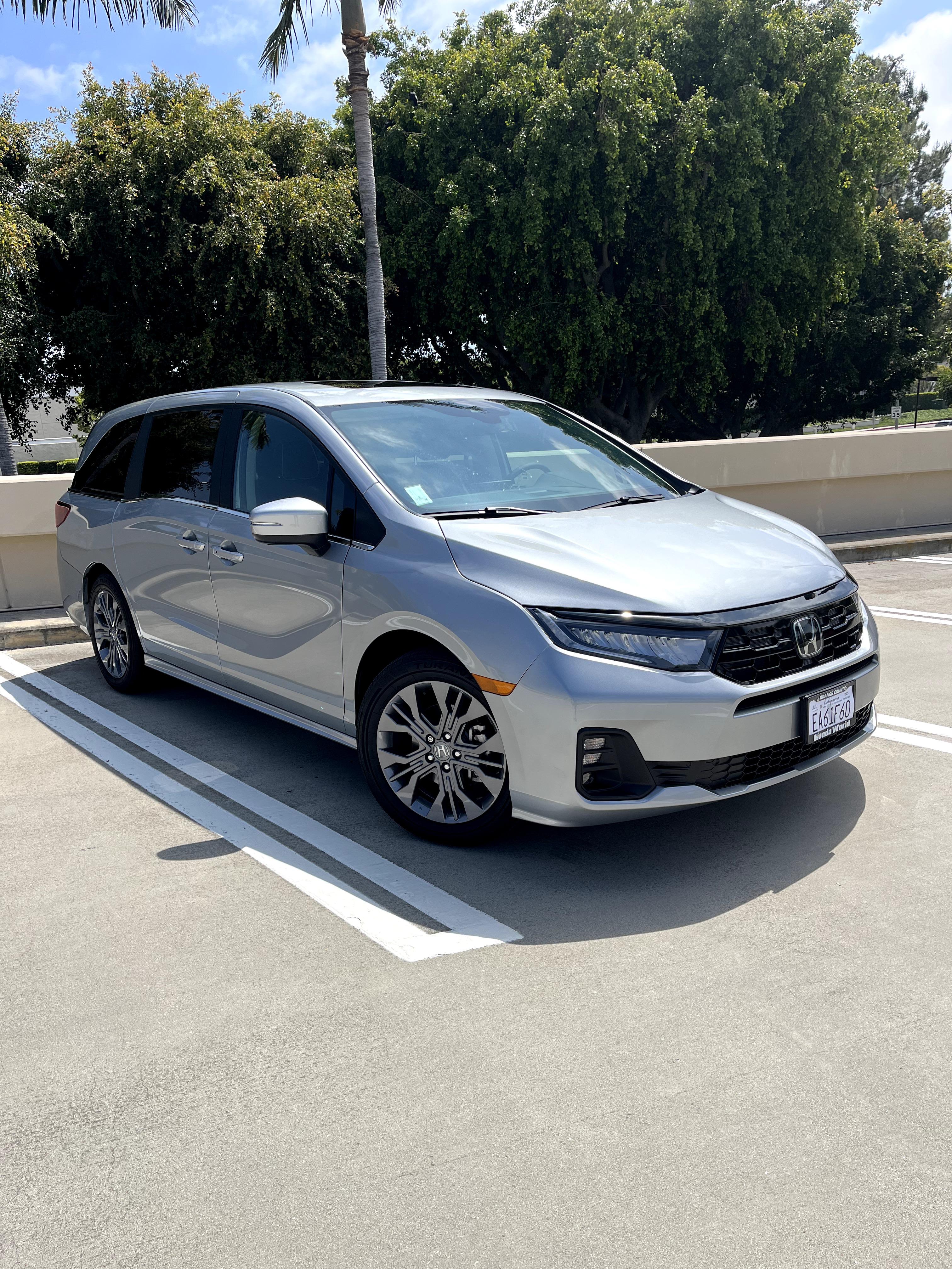 Honda Odyssey 2025 in Irvine, CA