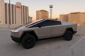 Tesla Cybertruck 2026 in Las Vegas