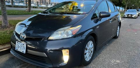 Toyota Prius Plug-In 2012