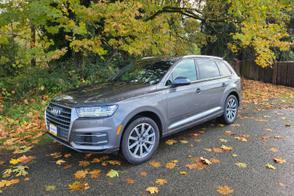 Audi Q7 car