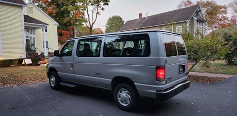 Ford Econoline 2014