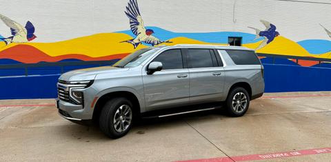 Chevrolet Suburban 2025
