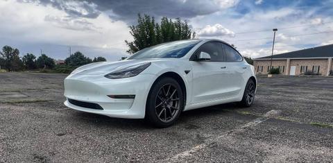 Tesla Model 3 2022