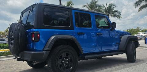 Jeep Wrangler 2024