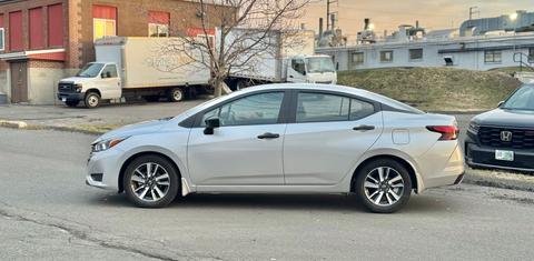 Nissan Versa 2024