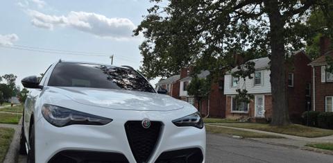 Alfa Romeo Stelvio 2024