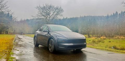 Tesla Model Y 2026