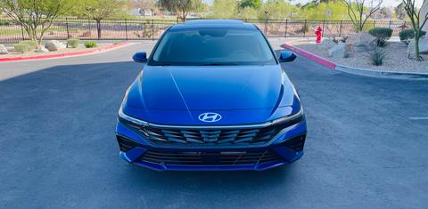 Hyundai Elantra 2025