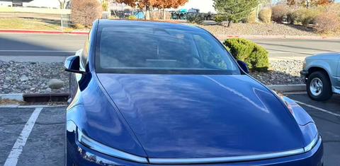 Tesla Model Y 2026