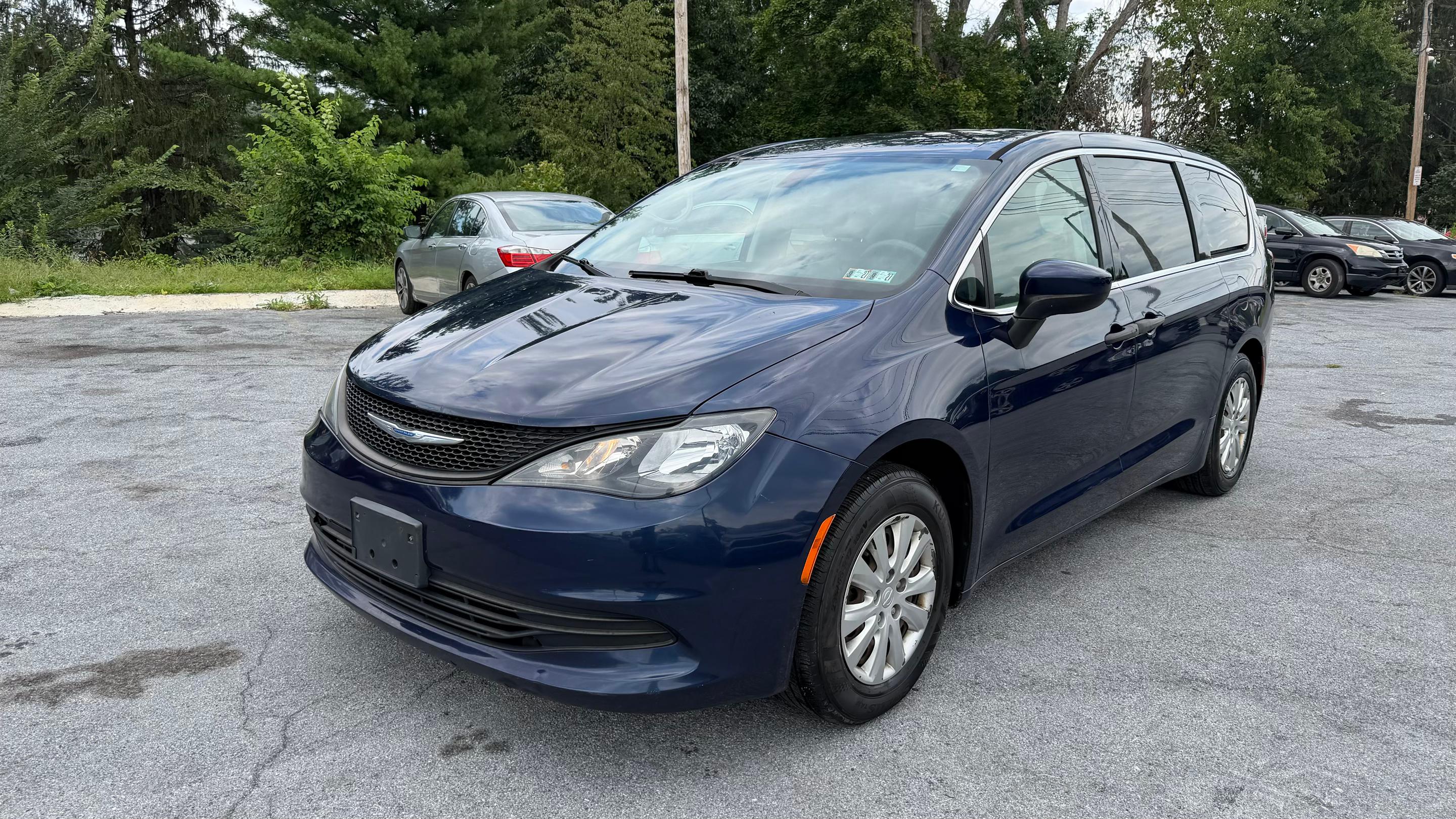 Chrysler Pacifica 2018 in Harrisburg, PA