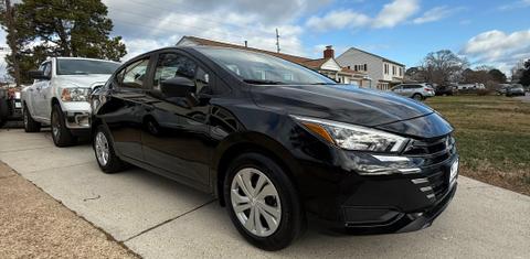 Nissan Versa 2025