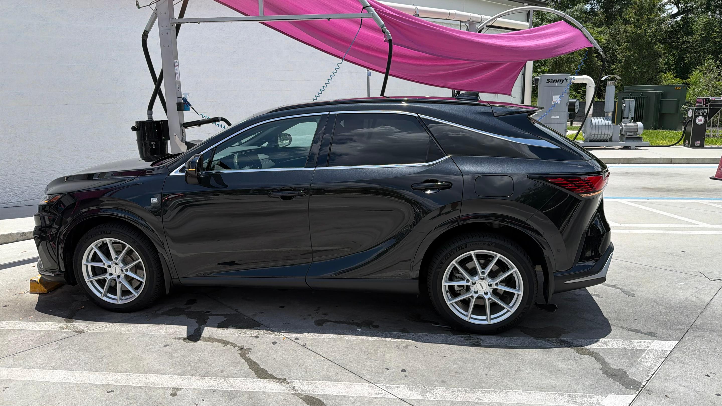 Lexus RX 2024 in Belleville, MI