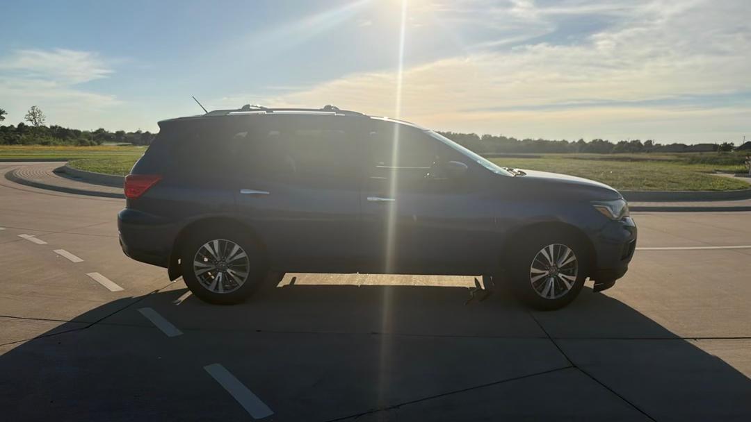 Nissan Pathfinder 2018 in Yukon, OK