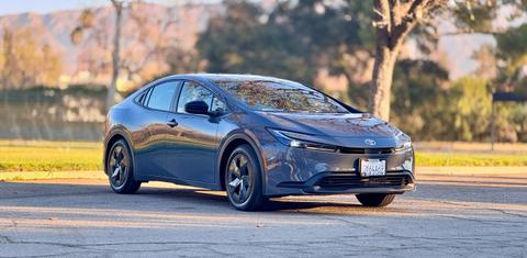Toyota Prius 2024