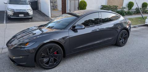 Tesla Model 3 2025