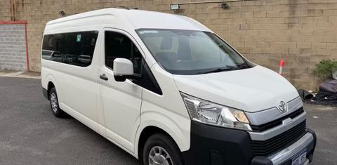 Toyota HIACE 2020