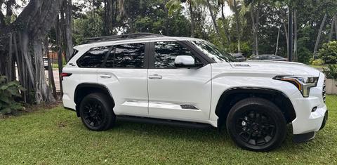 Toyota Sequoia 2025